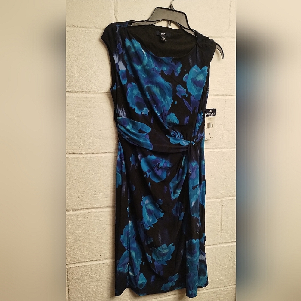 NWT. Chaps women supplice faux wrap dress.  Size L
